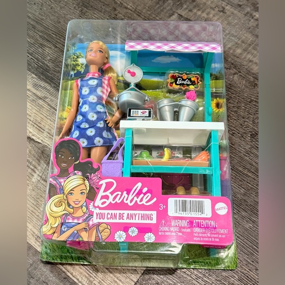 Barbie Pink and Blue Market Playset - Picture 6 of 7